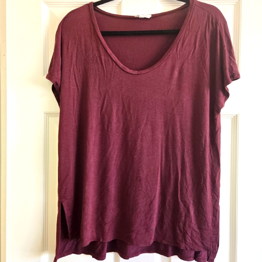 LOFT size M flowy cranberry color top